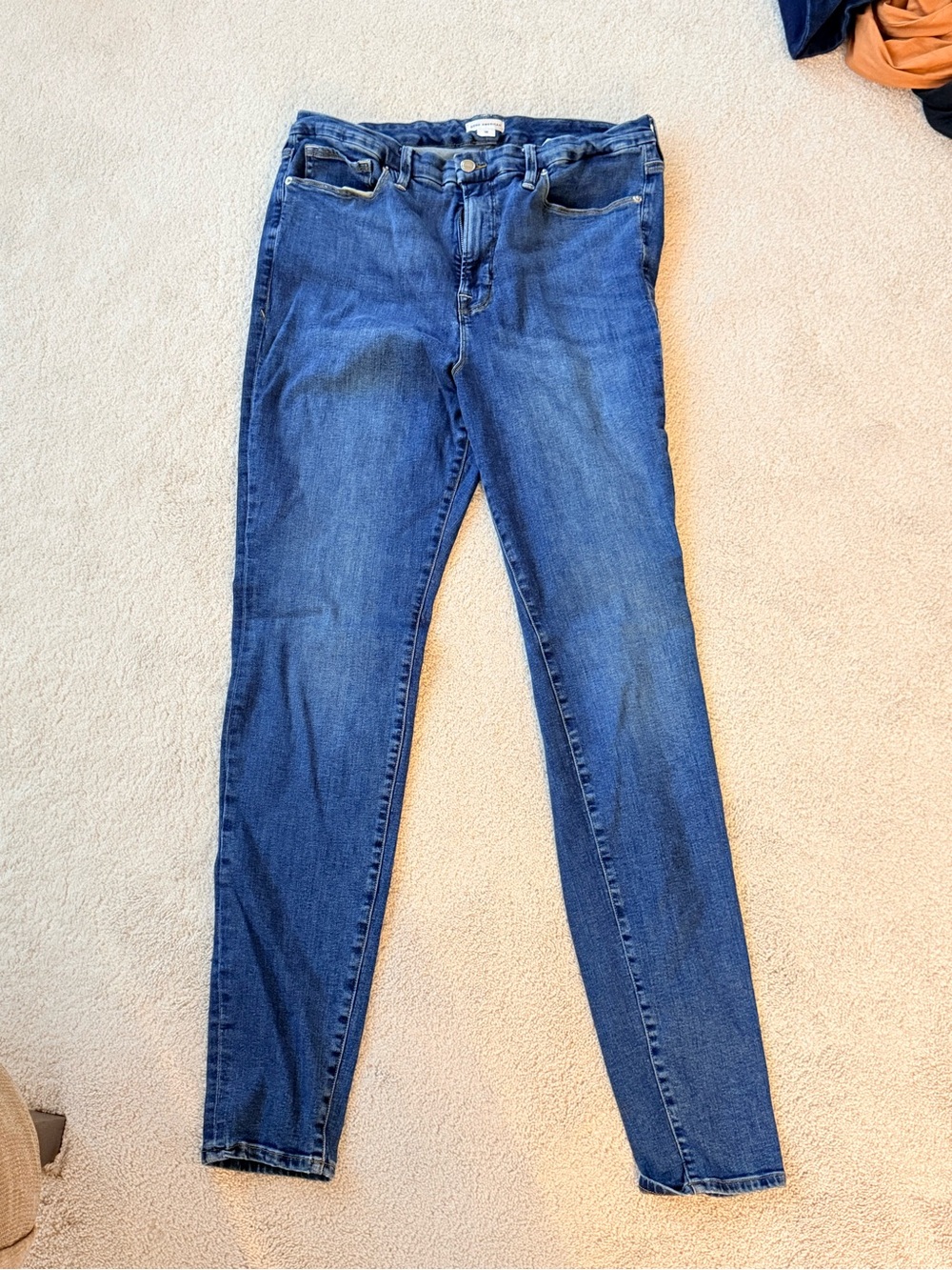 Good American High-Rise Jeans in Dark Blue - Size 18